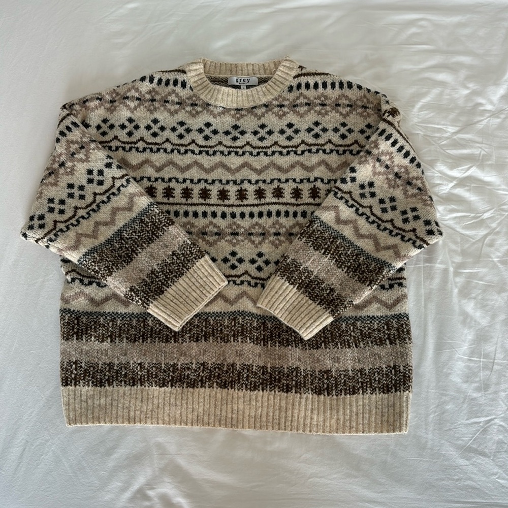 GREY BANDIT cool winter vibes sweater